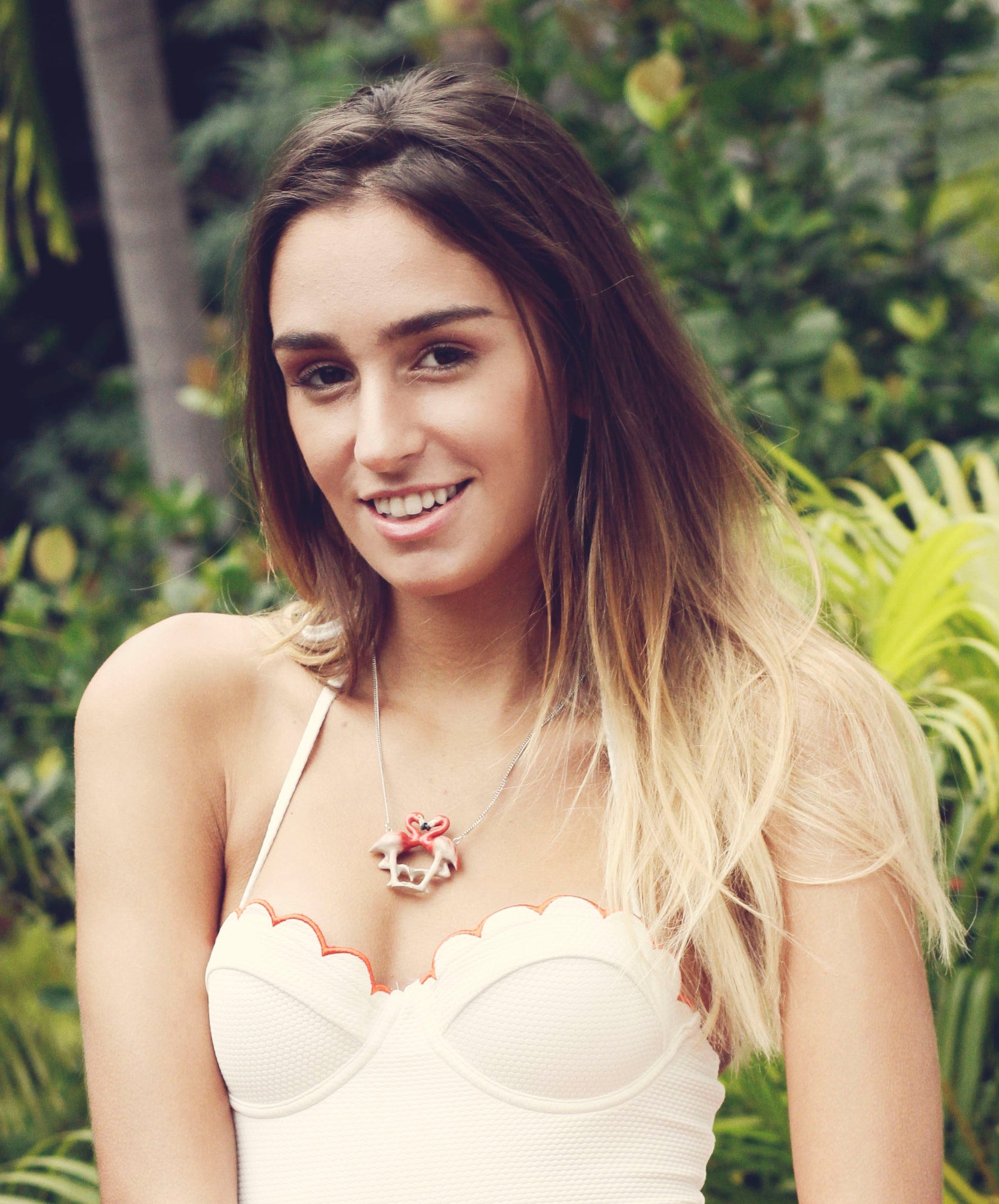 Small Flamingo Kissing Necklace